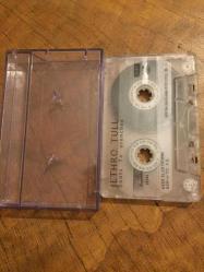 JETHRO TULL - ROOTS TO BRANCHES - KASET