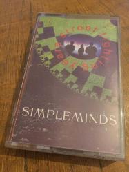 SIMPLE MINDS - STREET FIGHTING YEARS - KASET