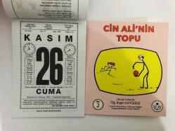 26 Kasım 2021 hediyelik orijinal Saatli Maarif takvim yaprağı (Cin Ali kitabı hediyeli:)