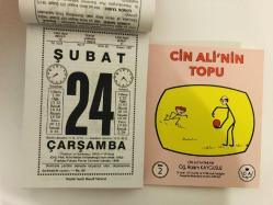 24 Şubat 2021 hediyelik orijinal Saatli Maarif takvim yaprağı (Cin Ali kitabı hediyeli:)