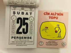 25 Şubat 2021 hediyelik orijinal Saatli Maarif takvim yaprağı (Cin Ali kitabı hediyeli:)