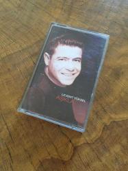 LEVENT YÜKSEL - AŞKLA - KASET