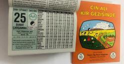 25 Şubat 2004 hediyelik orijinal Diyanet takvim yaprağı (Cin Ali kitabı hediyeli:)