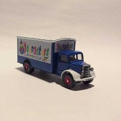 CORGİ CLASSİCS YOUNGSTARS BEDFORD VAN