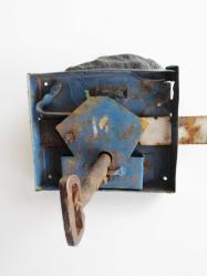 Antika El Yapımı Anahtarlı Demir Kapı Kilidi -- Eski Tip Kilit - Köy Kapısı Kilit