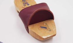 Sanat Taciri El Yapımı Karikatür Karagöz Hacıvat Nalin - Duvar SüsüTakunya - Ahşap Terlik no 2