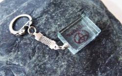 Sanat Taciri- Nadir Koleksiyonluk Toyota Cam Anahtarlık Eskilerden