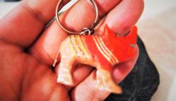 Ahşap Anahtarlık - Eskilerden El BOyama Gergedan Anahtarlık