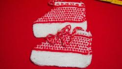 Sanat Taciri- Eskilerde El işi Örme Patik Otantik - Çeyizlik