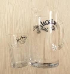 ESKİLERDEN SIFIR JACK DANİELS VİSKİ BARDAĞI VE VİSKİ SÜRAHİSİ 1 BARDAK VE 1 SÜRAHİ