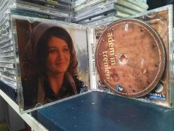 ADEM'İN TRENLERİ - NURGÜL YEŞİLÇAY - CEM ÖZER - BARIŞ PİRHASAN - VCD