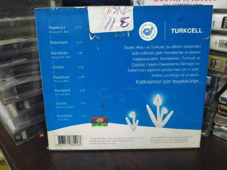 SEZEN AKSU KARDELEN CD DIGIPAK KİTAPÇIK İÇİNDE TURKCELL  