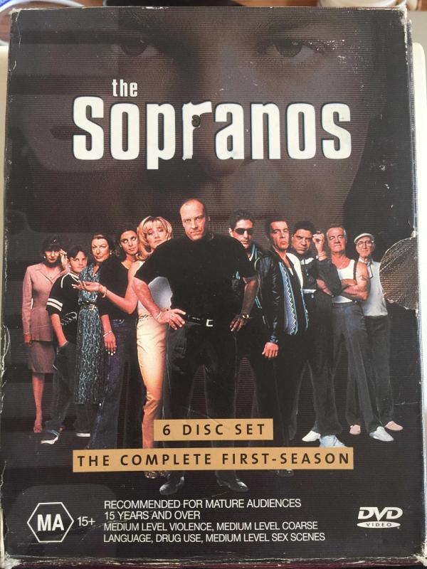 The Sopranos - The Complete First Season / 6xDVD Boxset - Efemera -  kitantik | #2672205001835