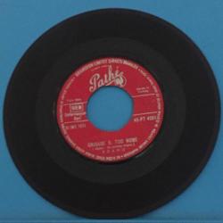 Adamo - Gridare Il Tuo Nome / Perduto Amore / 45'lik