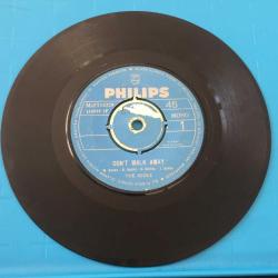 The Idols / Don't Walk Away - You Don't Care / Turkey 1965 / 45rpm / *Rock*
