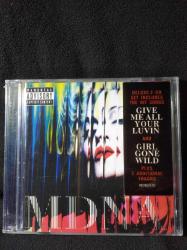 MDNA Madonna (SIFIR/Jelatinli) DELUXE 2-CD SET INCLUDES THE HIT SONGS (USA Edition) (Orijinal hiç açılmamış jelatini içerisinde YENİ SIFIR 2/CD) Made in USA