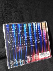 MDNA Madonna (SIFIR/Jelatinli) DELUXE 2-CD SET INCLUDES THE HIT SONGS (USA Edition) (Orijinal hiç açılmamış jelatini içerisinde YENİ SIFIR 2/CD) Made in USA