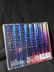 MDNA Madonna (SIFIR/Jelatinli) DELUXE 2-CD SET INCLUDES THE HIT SONGS (USA Edition) (Orijinal hiç açılmamış jelatini içerisinde YENİ SIFIR 2/CD) Made in USA