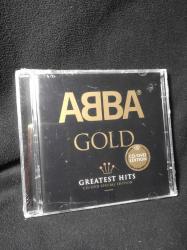 Abba Gold (Sıfır/Jelatinli) GREATEST HITS CD/DVD (SPECIAL/EDITION) (97/DAKİKA) (25 ŞARKI DVD VE 18 ŞARKI CD) (2010/EU/EDITION) (ORİJİNAL HİÇ AÇILMAMIŞ JELATİNİ İÇİNDE YENİ SIFIR) Made in EU