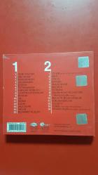 SEZEN AKSU  YÜRÜYORUM DÜŞ BAHÇELERİNDE 1 DVD 2  CD