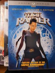 Efemera - Angelina Jolie Filmleri: Lara Croft: Tomb Raider, Kirli Sırlar (The Good Shepherd), Ajan Salt, Delil Yok (Evidence)160 - kitantik - kitaLog