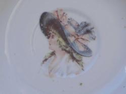 Vintage 2 Adet Kadın Portreli Porselen Tabak