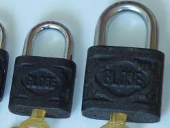 Dökme Demir Eski Asma Kilit Lotu - 4 Adet Eski Asma Kilit - Vintage Globe Asma Kilit