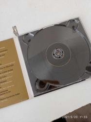KIRIK PLAKLAR SADECE MÜZEYYEN SENAR CD Sİ VAR CD MÜZİK CD ( CD 5266 )