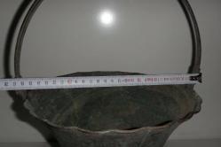 SEPET ŞEKLİNDE ESKİ BAKIR..KURPLU SAKSI OLARAK KULLANILABİLİR BAKIR METAL( YENİ ÇİFTLİ RAF)