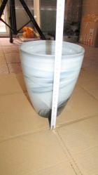 MERMER .GÖRÜNÜMLÜ CAM VAZO 23 CM BOY AĞIZ GENİŞLİĞİ 19 CM (ANTİK RAF