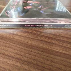 ANİTA BAKER A NİGHT OF RAPTURE LİVE MÜZİK ORJİNAL CD MÜZİK CD (R14)
