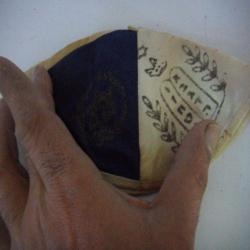 PAPAZ.RAHİP.VB ŞAPKASI ESKİLERDEN KALMA DETYA RESİMLERDE VAR