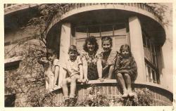 .Osmanlıca yazılı kart---Fotoğraf KADIN