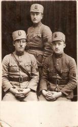 .Osmanlıca yazılı kart---Fotoğraf ASKER 2 ASKER ARKADAŞIMLA HATIRA İMZA ARİF 1.1.1931