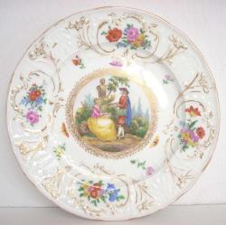 LOT.17 » MEİSSEN WATTEAU KABARTMA TABAK 18YY SONU 19.YY BAŞI TAŞ PORSELEN GİBİDİR