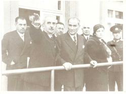 ATATÜRK...İNÖNÜ fotoğrafları orijinal baskıdan çoğaltılmış serisi