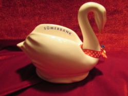 SÜMERBANK IN KUĞU ŞEKLİNDE SINIRLI SAYIDA ÜRETTİĞİ SİGARA VEYA PURO KÜLLÜĞÜ 224,1