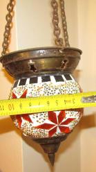 KANDİL MUM İÇİN YAPILMIŞ KESME RENKLİ DİZAYN CAMLI ZİNCİRLİ ASMALI ÇOK ENDER BAKIR CAM KOMBİNASYONU 204