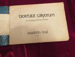 MÜZİK KİTABI 1977 YILININ MEŞHUR BLOK FLÜT MÜZİK KİTABI.EFSANEYDİ O YILLARDA 681