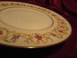 PORSELEN LİMOGES ALTIN VERMİYELİ TABAK(18 CM) VE ÇOK DEĞERLİ BİR KOLEKSİYON PARÇASI 455