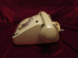 TELEFON ANTİKA 1970 LER.SİMKO MARKA YERLİ ÜRETİM TEMİZ KULLANMIŞ SANTRAL TELEFONUDUR 406