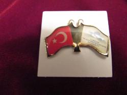 ROZET 3 LÜ ROZET LOTU..MUĞLA EĞT.DAY.ÇEVRE VAKFI-CHP-TÜRK TELEKOMİNAKASYON YETKİ ROZETİ 47