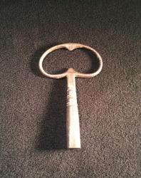 SAAT DUVAR SAATİ,SAAT KURMA ANAHTARI 13 NUMARA 297