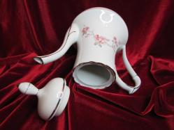 PORSELEN LİMOGES ALTIN VERMİYELİ ÇAY POTU EL İŞLEMESİ ÇOK DEĞERLİ BİR KOLEKSİYON PARÇASI 503