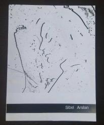 AKADEMİK BİR ÇALIŞMA SİYAH BEYAZ FOTOĞRAF