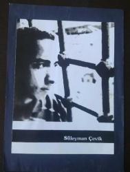 AKADEMİK BİR ÇALIŞMA SİYAH BEYAZ FOTOĞRAF