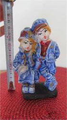 1970'LERDEN VİNTAGE KİTSCH ALÇI CHALKWARE BİBLO KIZ VE OĞLAN SEVGİLİLER KOT KUMAŞ EFEKTLİ 14 CM