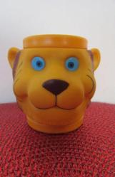 DİSNEY APPLAUSE VİNTAGE ÜÇ BOYUTLU SURAT KAPLAN VİNİL BARDAK KUPA KALEMLİK DİŞ FIRÇALIK 8.5 CM