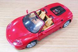 FERRARİ 360 Spider METAL KASA 1.18 Model ARABA....