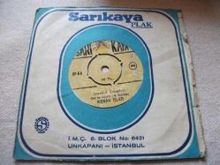 Efemera - B- KENAN İŞLER - İstanbul sokakları - Dünyada en güzel şey - kitantik - kitaLog